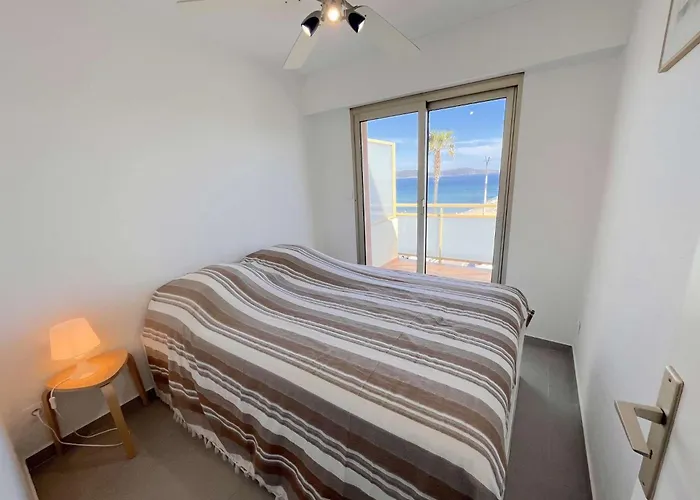 Ca410-216 2 Pieces 4 Personnes A Sur * Cavalaire-sur-Mer