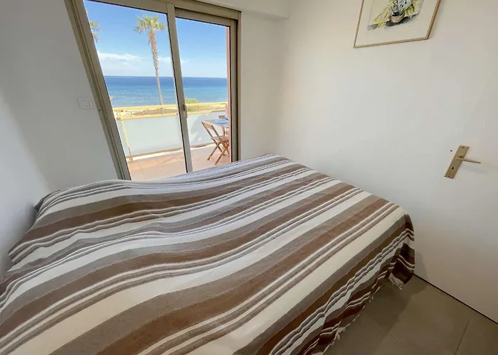 Ca410-216 2 Pieces 4 Personnes A Sur * Cavalaire-sur-Mer